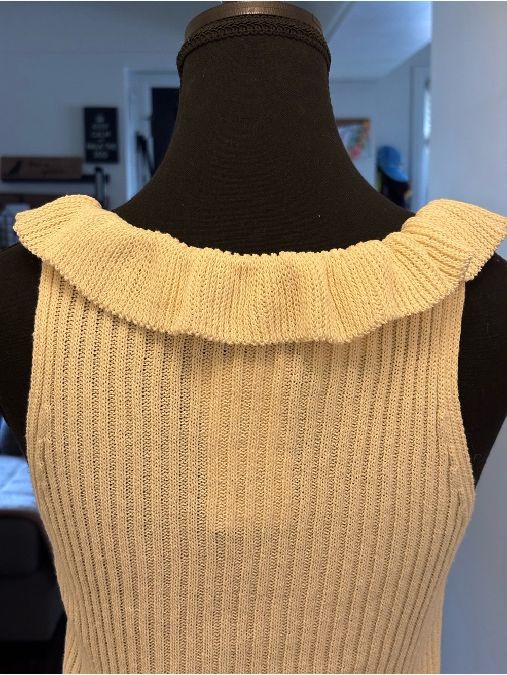 Mango Cream Ribbed Knit Top with Ruffle V-Neck - Picture 6 of 11